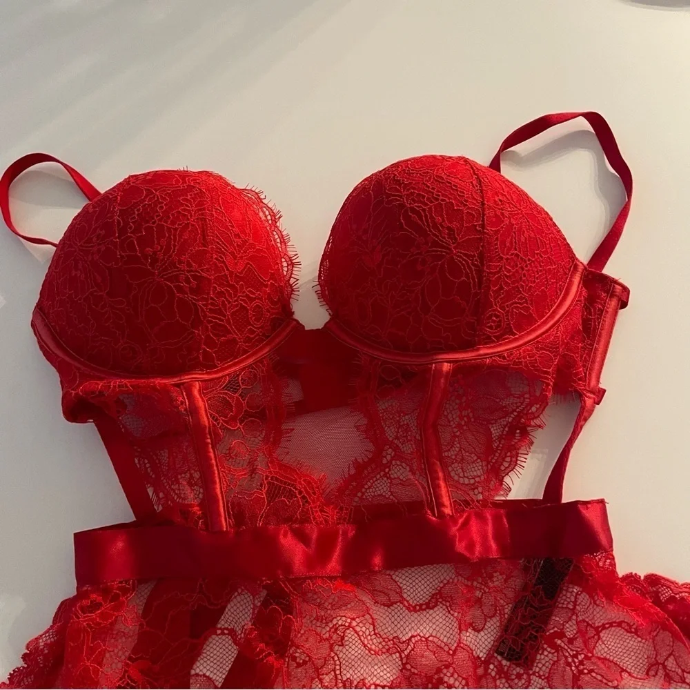 New! Victoria's Secret Lipstick Red Bombshell Apron Teddy Lingerie 22822